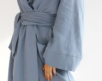 PLUS SIZE KIMONO, Long Kimono Robe, Handmade Blue Beach Muslin Japanese Classic Kimono, Hen-party Long Sleeve Womens Bathrobe, Bride Robe