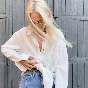 BUTTON DOWN SHIRT, Summer Dress Shirt, White Beach Muslin Cotton Dress Shirt, Minimalist Coconut Buttons Casual Shirts For Women