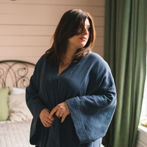 PLUS SIZE KIMONO, Long Kimono Robe, Handmade Bride Blue Beach Muslin Japanese Classic Kimono, Hen-party Organic Long Sleeve Womens Bathrobe image 4