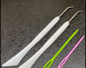 Breiweefgetouwnaalden Set van 2 haken met lange steel. Wit (KnitUK)