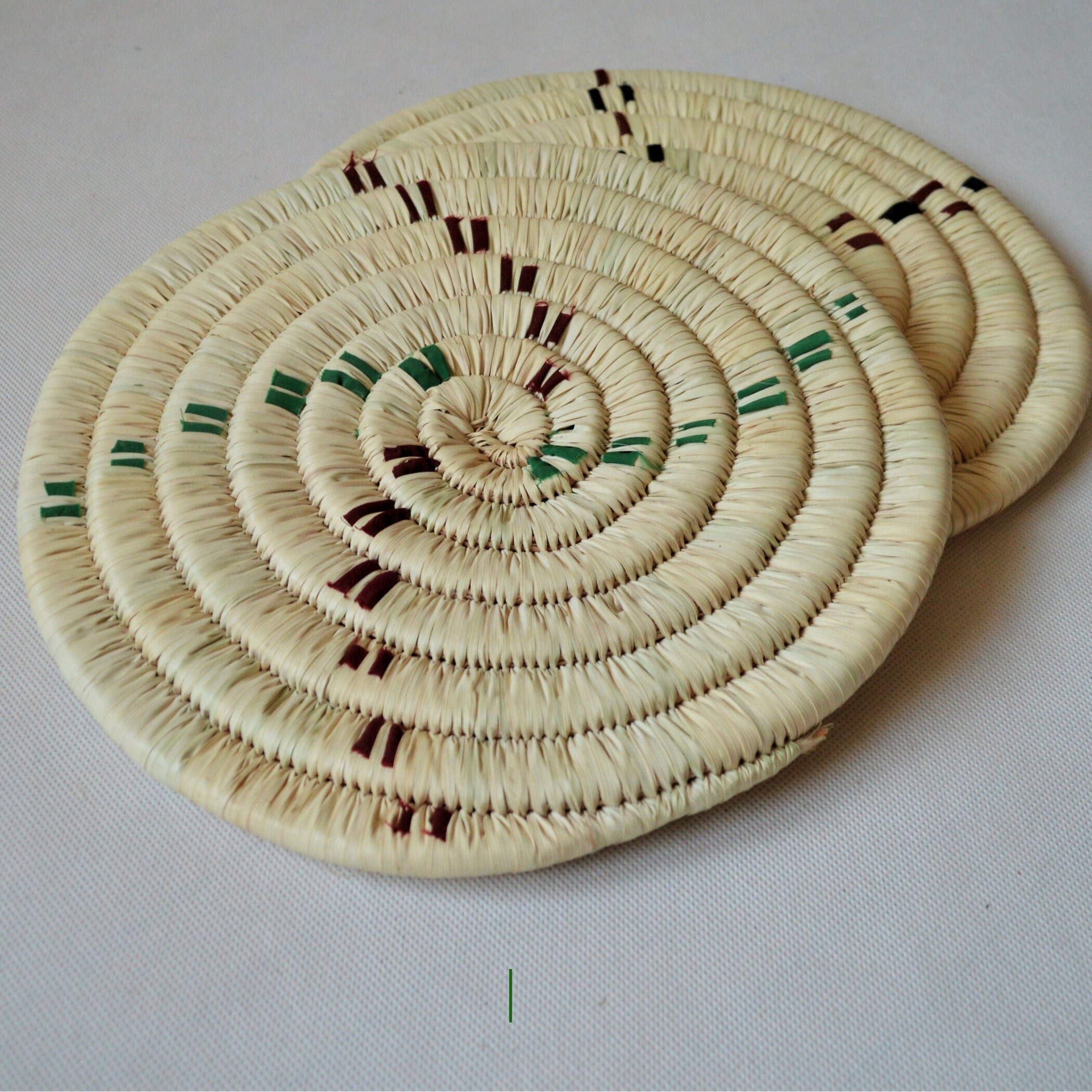 Large round Woven trivet retro style Rustic decor trivet Etsy