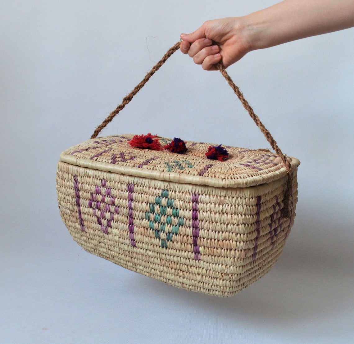 Large woven palm leaf basket Decorative basket with lid | Etsy