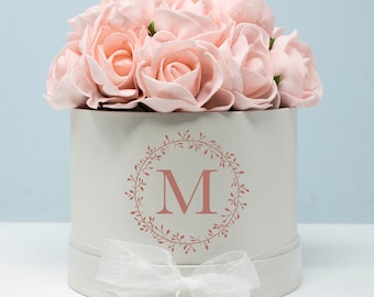 Personalised Floral Initial Hat Box, Flower Wedding Gifts, Gifts for the couple, Personalised Rose Flower Bouquet,Mother's Day Gifts for her