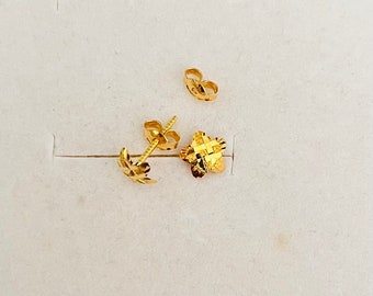 Solid 22k gold 916 gold flowers earrings earstuds