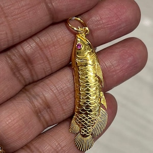 22k solid 916 gold arowana fish pendant genuine real gold image 1