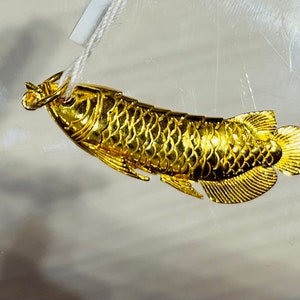 22k solid 916 gold arowana fish pendant genuine real gold image 2