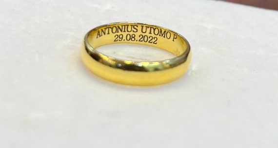 916 gold deals wedding band