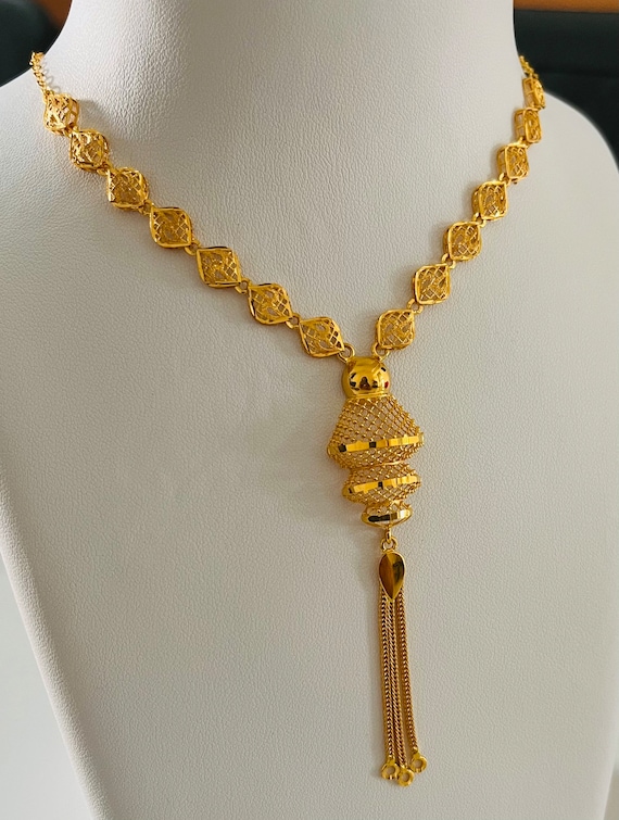 Latest 22ct Gold Long Chain Necklace Designs with Weight