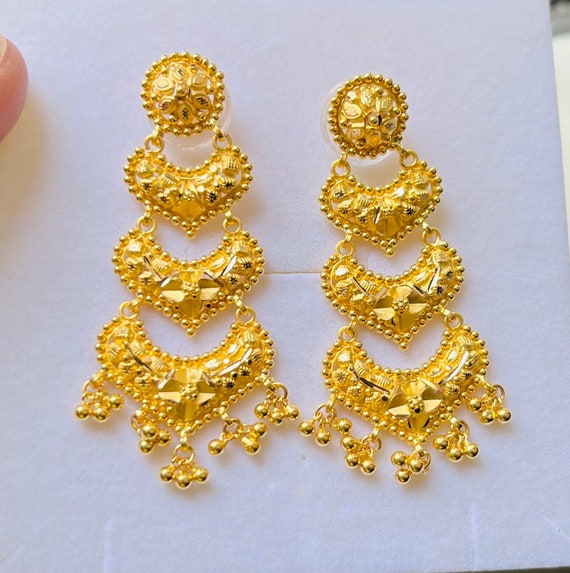 Buy quality Ladies 916 Gold Casting Fancy Earrings -LFE208 in Ahmedabad