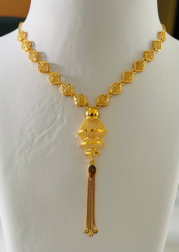 Chain only gold best sale necklace