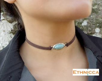 Gargantilla, gargantilla de gamuza, collar turquesa estilo boho, joyería de estilo nativo americano, gargantilla minimalista de cuero, joyería boho