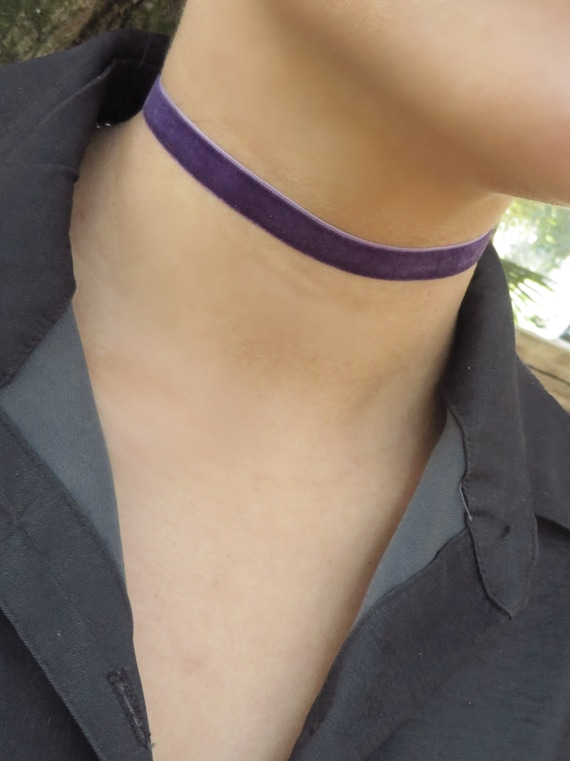Purple velvet choker sale