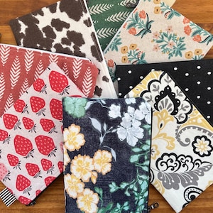 Handmade Cotton Canvas Zipper Pouch: Travel Makeup Bag