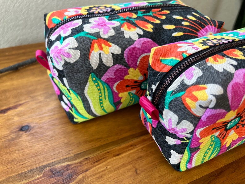 Makeup Bags, Travel Cosmetic Bag, Travel Makeup Bag, Square Makeup Bag