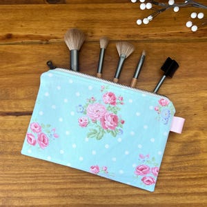 Floral Cotton Zipper Pouch: Handmade Travel Makeup Bag