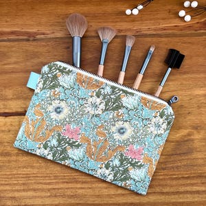 Floral Cotton Zipper Pouch: Handmade Travel Makeup Bag