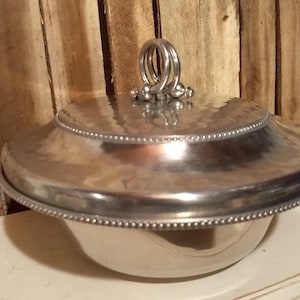 Vintage Aluminum Dish with Lid, Hand forged aluminum dish lid, Hand formed Aluminum Serving Dish
