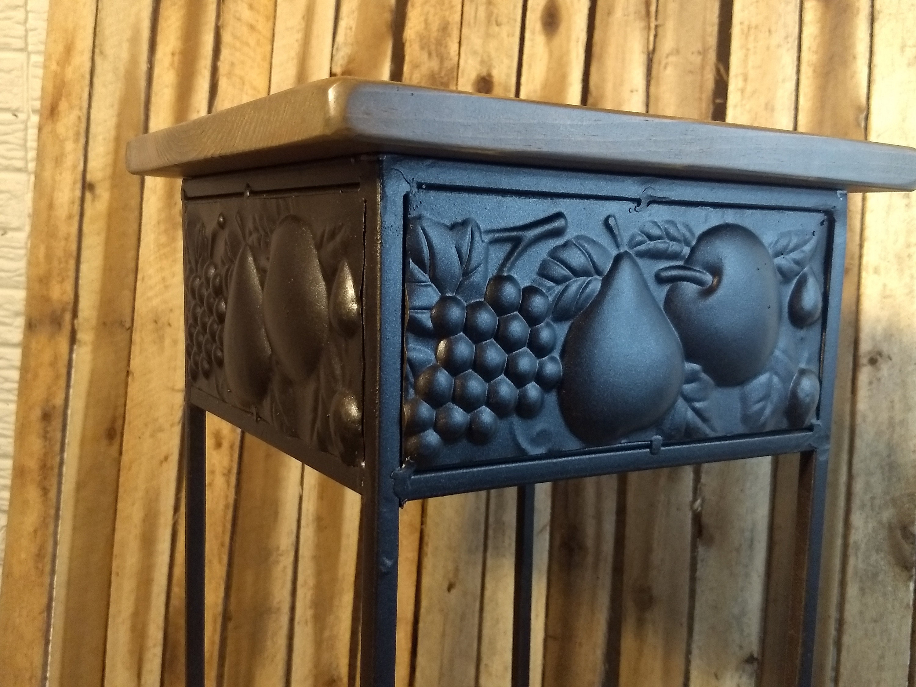 Square Accent Table, Wood and Metal Accent Table, Wood and Metal Plant