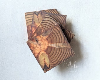 Home Sweet Home Set 4 Sottobicchieri In Legno Vintage | Con Supporto Portatutto, 10x10 Cm, Stile Rustico - 2