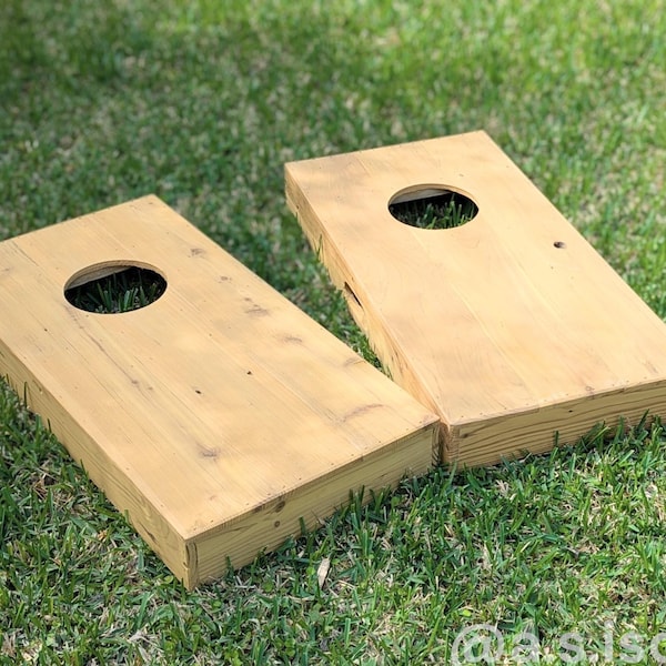 Planches de cornhole en bois de récupération : jeu de lancer de pouf format voyage