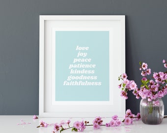 Love Joy Peace, Inspirierender Spruch Kunstdruck