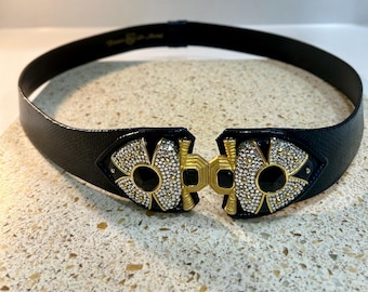 Finesse La Model Black & Gold Women\'s patented snakeskin belt. 35” total length Finesse la model black - Gem main image 4