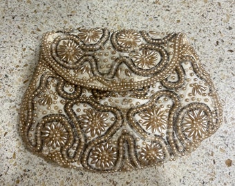 Vintage Beaded Ivory and Gray Belt Purse