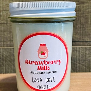 100% Soy “Strawberry Milk” Scented Candle 8 oz