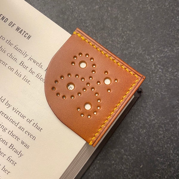 Signet d’angle, cadeau de club de livre, signet unique, cuir tanné végétal