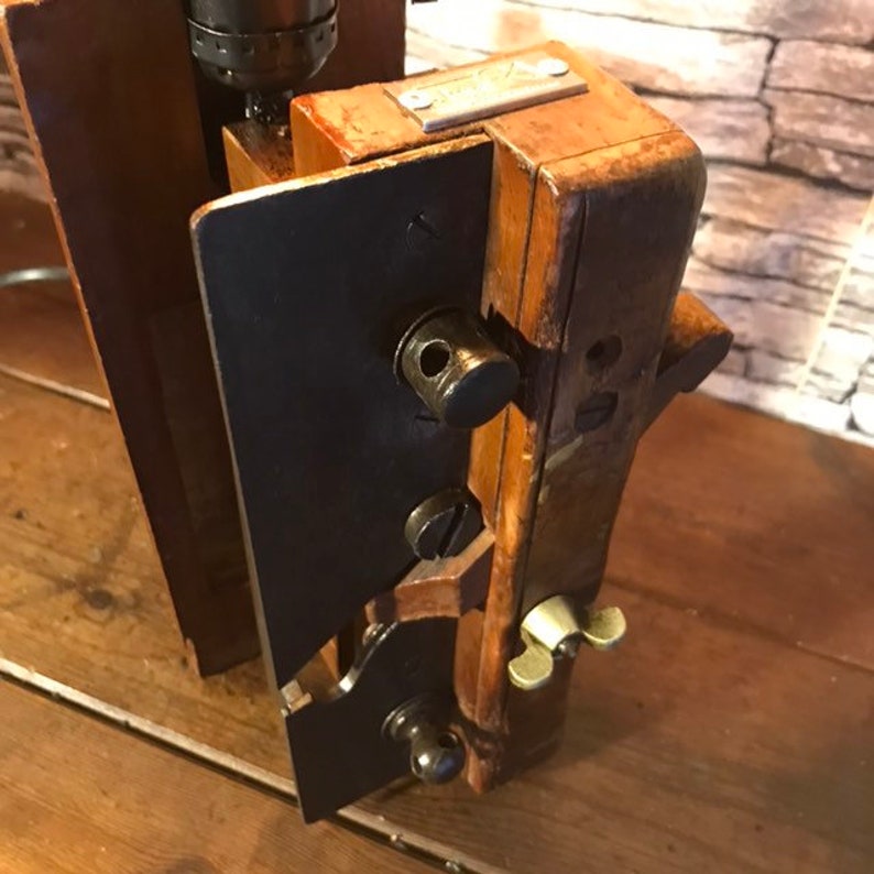 VINTAGE ANCIEN COLLECTION - GRAND RABOT BOIS DE MENUISERIE - VARLOPPE EBENISTE