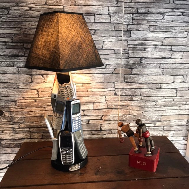 Lampesoriginales.com Vous Présente Les Mobiles Gsm .