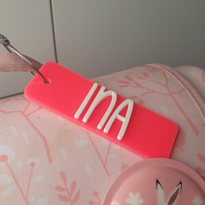 Étiquette de sac acrylique personnalisée pour enfants, étiquette personnalisée pour sac à dos de maternelle, porte-clés de sac d'école pour tout-petits, étiquette durable de boîte à lunch pour chambre d'enfant