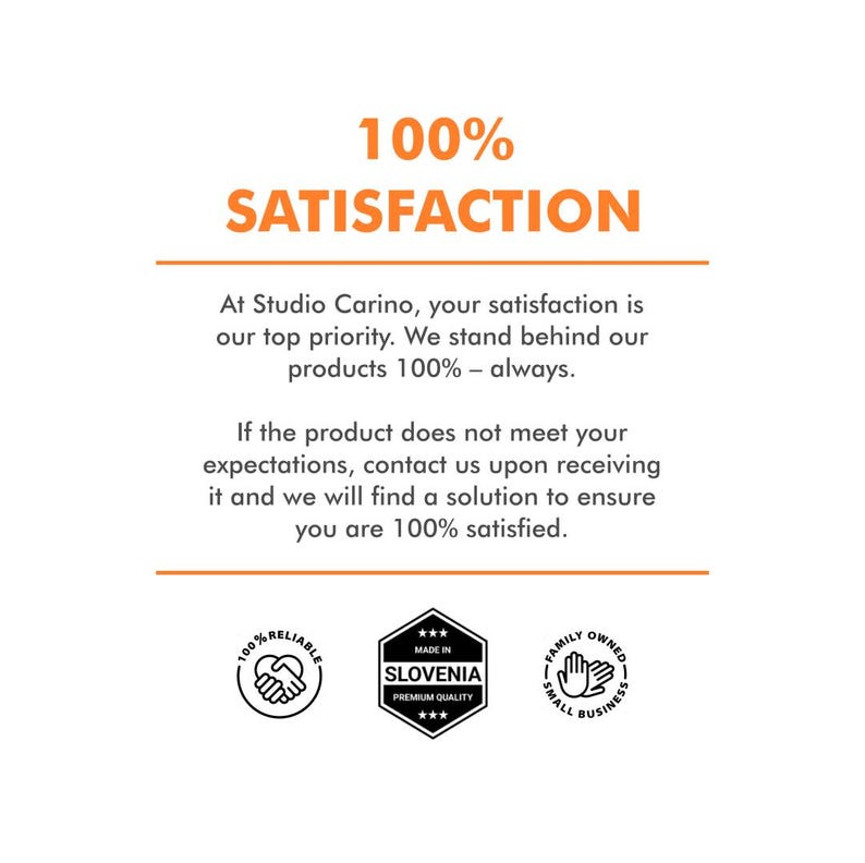 Puede incluir: Un gr&aacute;fico de texto blanco sobre un fondo naranja claro con el texto "100% SATISFACTION". El texto debajo dice "En Studio Carino, su satisfacci&oacute;n es nuestra m&aacute;xima prioridad. Nos respaldamos de nuestros productos al 100% - siempre. Si el producto no cumple con sus expectativas, cont&aacute;ctenos al recibirlo y encontraremos una soluci&oacute;n para garantizar que est&eacute; 100% satisfecho."