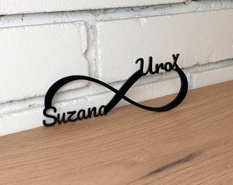Ewige Liebe Infinity Zeichen - Benutzerdefinierte Holzwanddekor mit personalisierten Paarnamen
