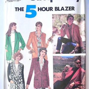 May include: A Simplicity sewing pattern envelope for The 5 Hour Blazer, model number 7522, size NN (10-16). The front features illustrations and photographs of various blazer styles, including solid colors, houndstooth, and floral patterns.