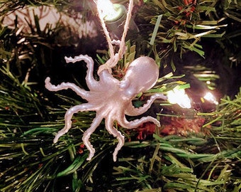 Silver octopus ornament // coastal Christmas // coastal ornament // sea animal ornament // ocean ornament // octopus tree decor