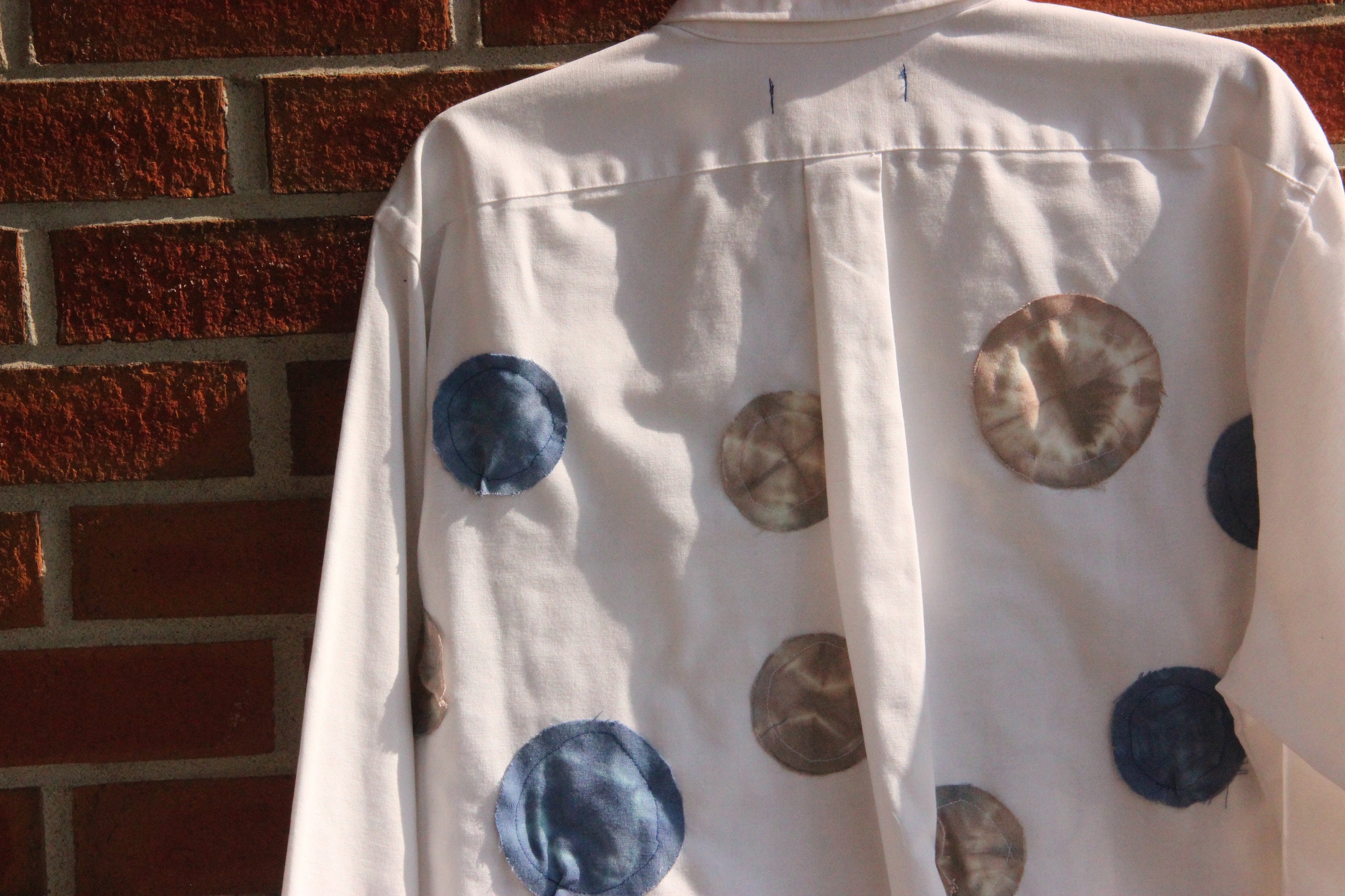 Point Cropped Button Up main image 0