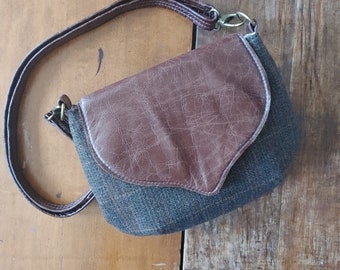 Tweed and Leather Crossbody Saddle Bag. Brown Leather and Harris Tweed Wildwood Handbag. Made in Canada.