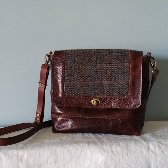 outlander messenger bag