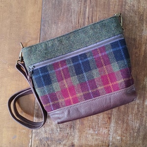 Zippered Tote Bag in Leather and Harris Tweed with a Crossbody Strap. Dark Autumn Plaid, Moss Green Highland Inspired Purse. Made in Canada image 1