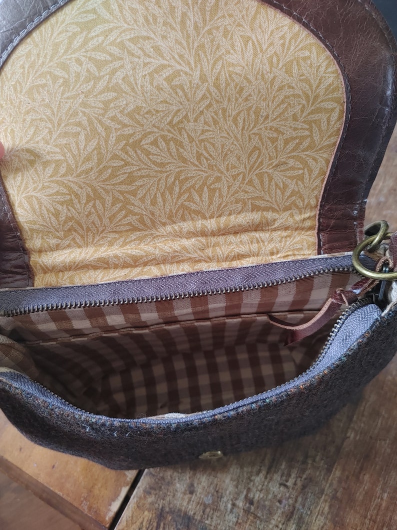 Tweed and Leather Crossbody Saddle Bag. Brown Leather and Harris Tweed Wildwood Handbag. Made in Canada. image 8