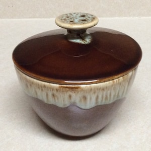 vintage Brown Glazed Drip Stoneware Covered Sugar bowl Made In USA