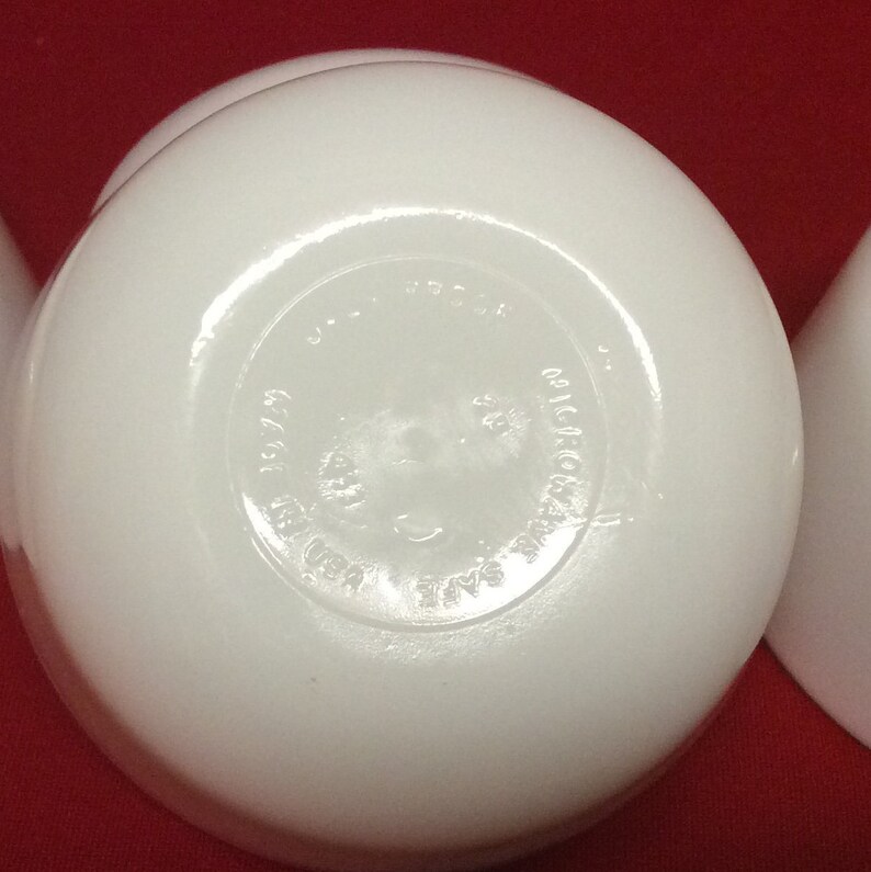 Anchor Hocking Fire King Milk Glass Custard Cups Bowls Set Of 8