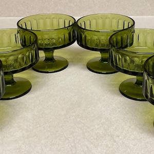 Vintage Unabhängigkeit Skulpturale olivgrüne Glas Sherbet/Dessert Tassen 6er Set