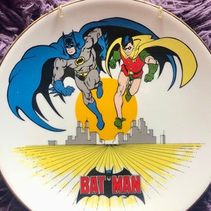 Vintage 80&#39;s DC Super Heroes Collector Plate / Series Three of Six