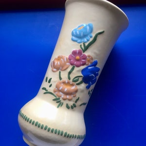 Vintage Pale Yellow Vase / Ceramic Floral Flower Holder / Cute and Dainty / Shabby Chic Boho Traditional Farmhouse Style / Signed by Artist