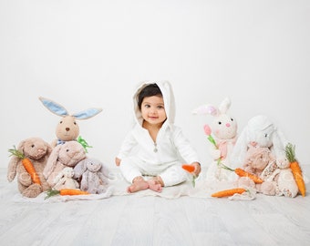 Easter Sitter Digital Backdrop - Cuddly Bunny Easter Scene