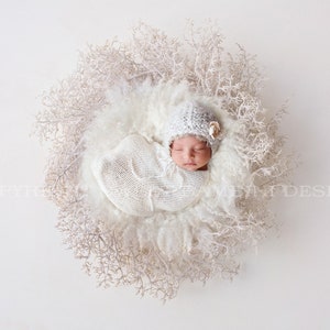 Christmas Digital Backdrop - Sparkly Christmas Nest - shot from above