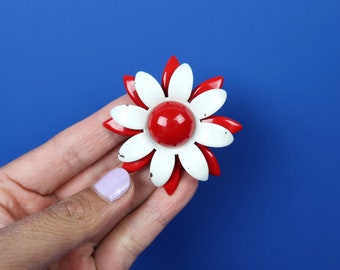 MOD FLOWER Pin - Vintage Red + White Metal Enamel Floral Cloisonne Lapel Brooch Accessory Spring Summer Colorful Chunky Costume Jewelry 80s