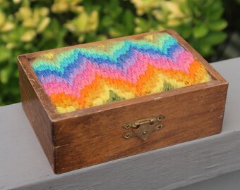 RAINBOW Wood Box - Vintage Handmade Woven Weave Hinged Lid Boho Hippie Psychedelic Colorful Catchall Storage Small Tabletop Home Decor Gift